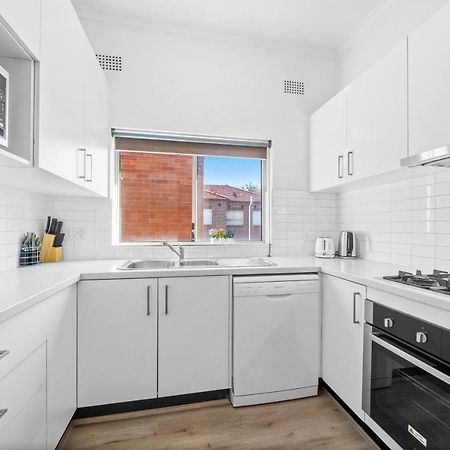 Burwood Newly Renovated 2 Bedroom Apartment Sydney Exterior photo