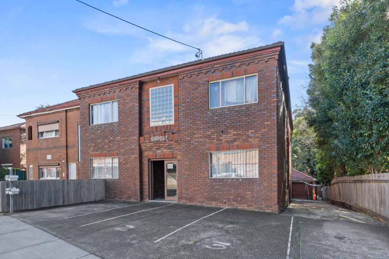 Burwood Newly Renovated 2 Bedroom Apartment Sydney Exterior photo